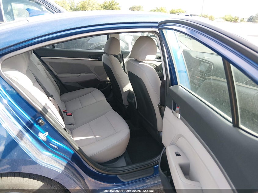 2020 HYUNDAI ELANTRA auction photo 8