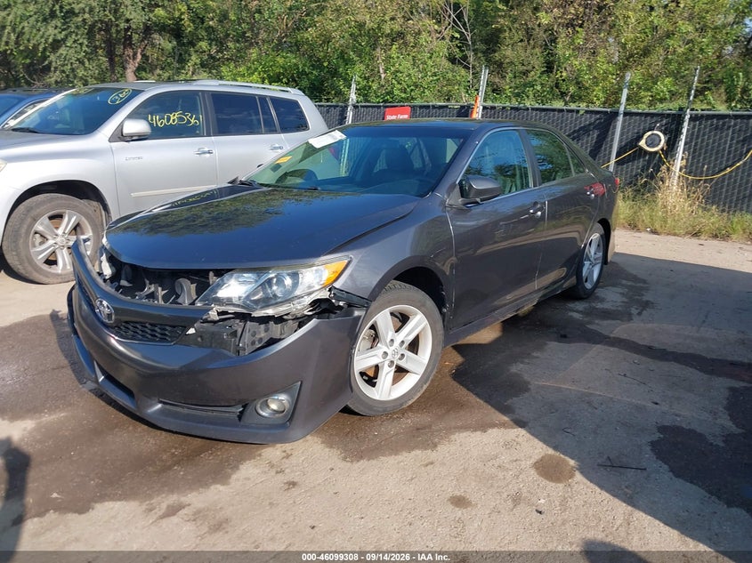 Vin: 4t1bf1fk5du256344, lot: 46598966, toyota camry se 20132