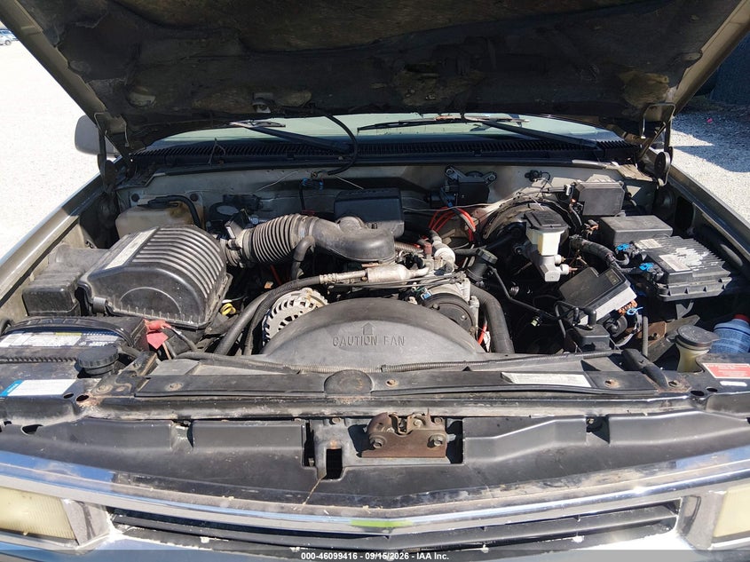 CHEVROLET K2500 2000 VIN 1GCGK29R0YF476148