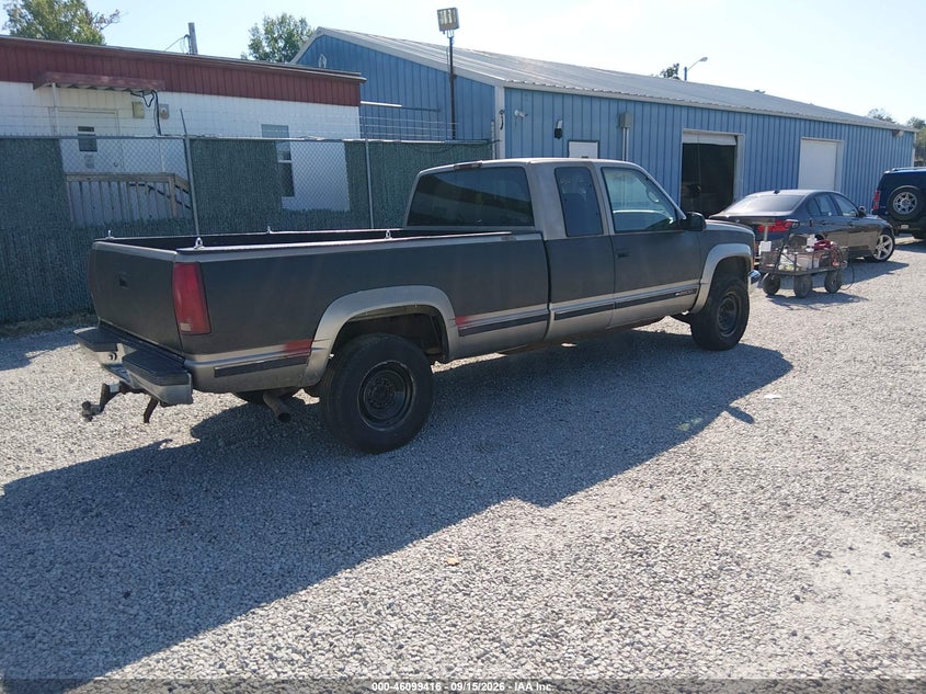 CHEVROLET K2500 2000 VIN 1GCGK29R0YF476148
