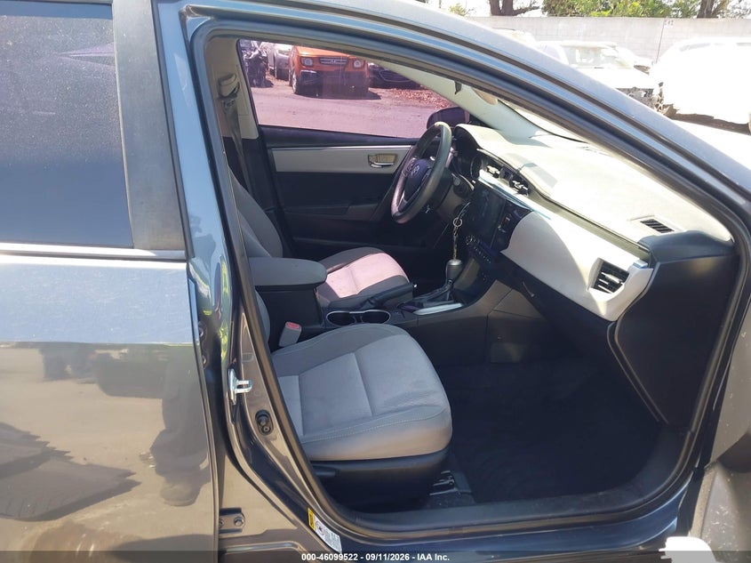 2015 TOYOTA COROLLA auction photo 5
