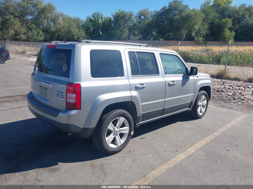2016 JEEP PATRIOT auction photo 4
