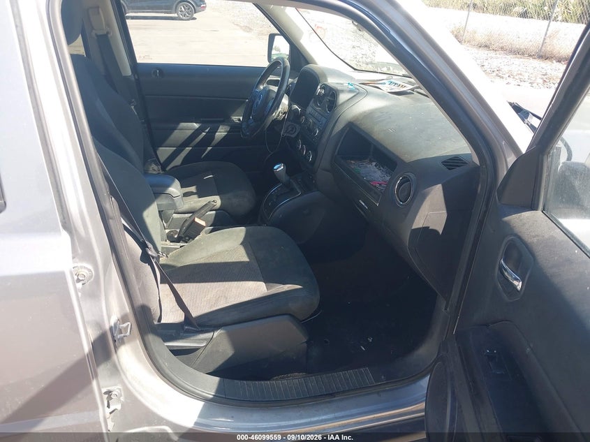 2016 JEEP PATRIOT auction photo 5