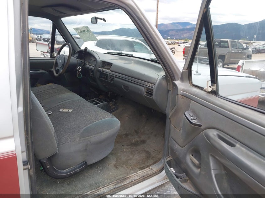 1992 FORD F250 auction photo 5