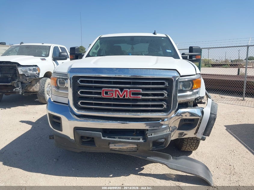 GMC SIERRA 2500HD - zdjęcie 12