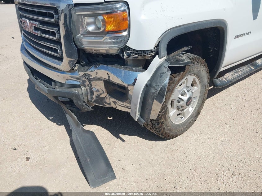 GMC SIERRA 2500HD - zdjęcie 17