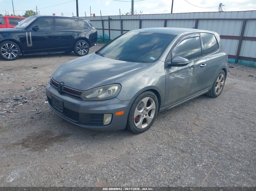 2010 VOLKSWAGEN GTI auction photo 2