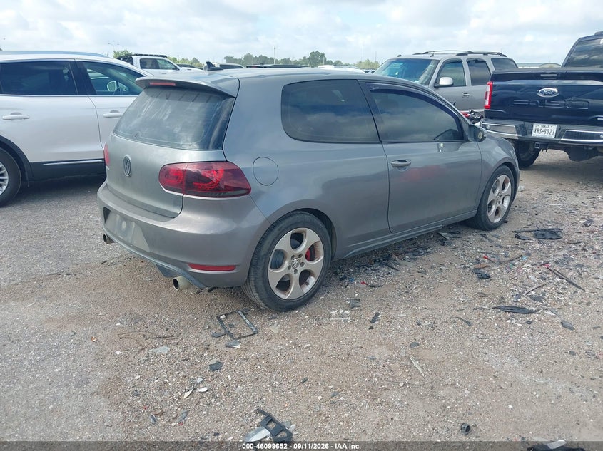 2010 VOLKSWAGEN GTI auction photo 4