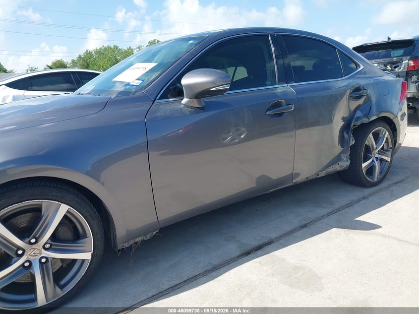 LEXUS IS 300 - zdjęcie 19