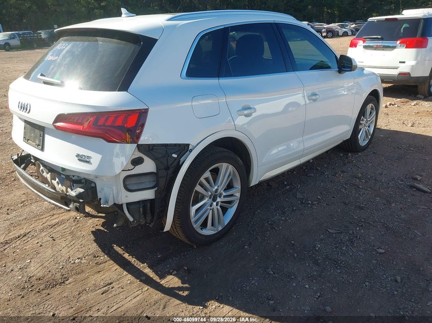 AUDI Q5 - zdjęcie 4