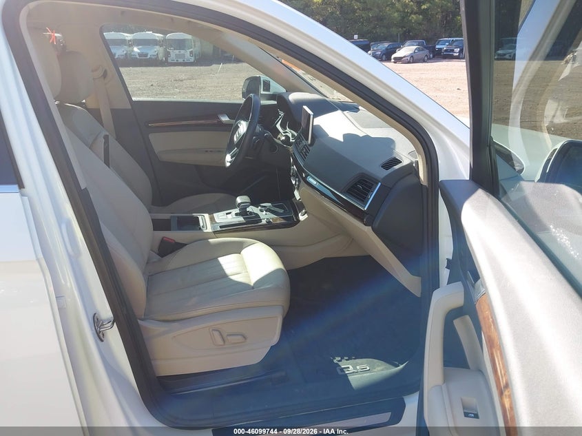 AUDI Q5 - zdjęcie 5