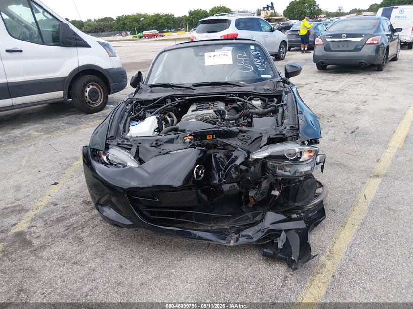 2023 MAZDA MX-5 MIATA RF auction photo 6