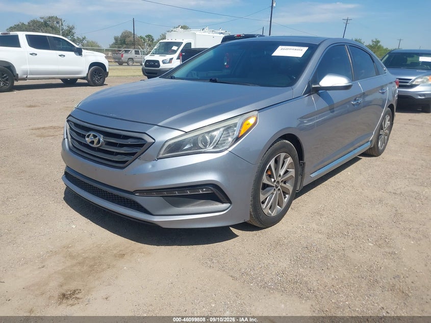 2017 HYUNDAI SONATA auction photo 2