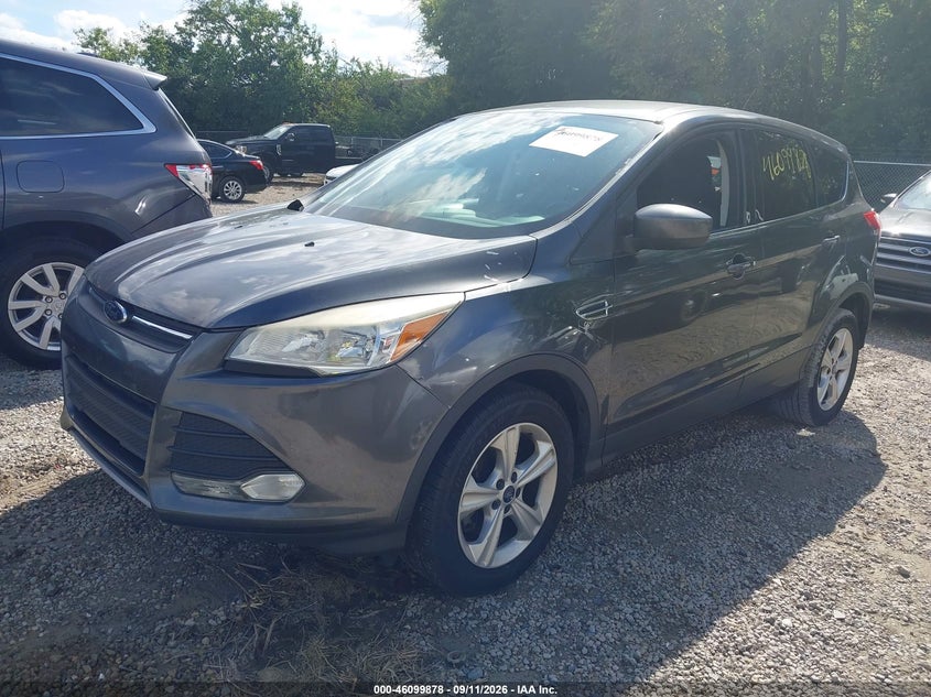 Vin: 1fmcu0g93fua10413, lot: 46599536, ford escape se 20152