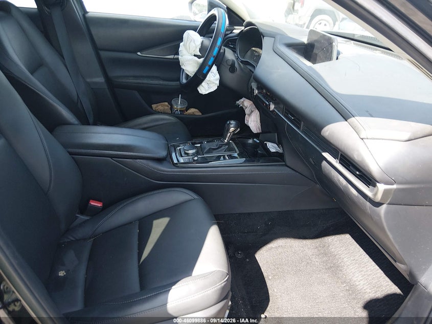 MAZDA CX-30 - zdjęcie 5