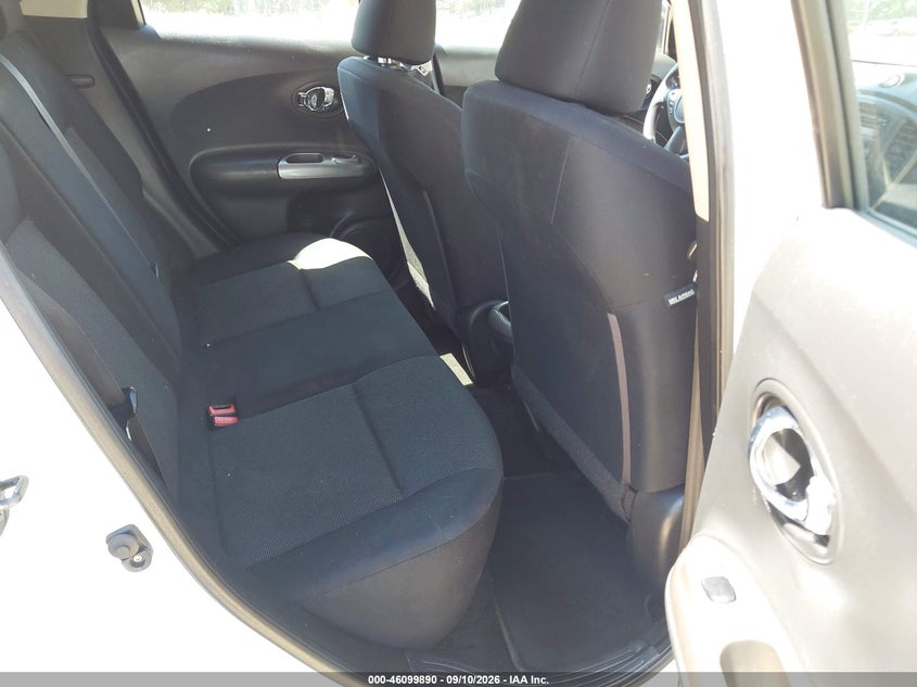 2013 NISSAN JUKE auction photo 8