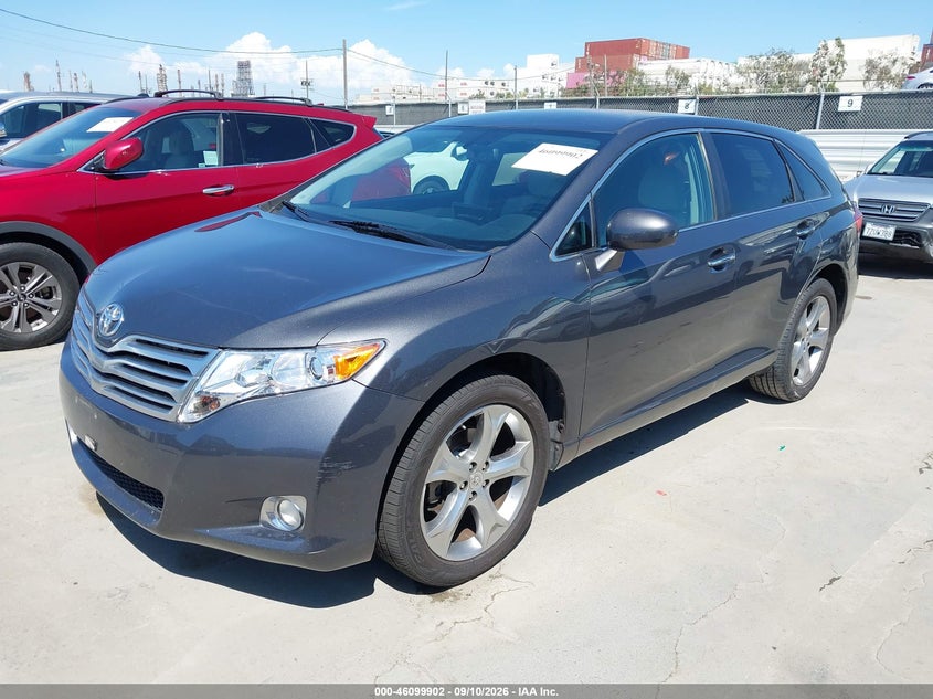 2009 TOYOTA VENZA auction photo 2