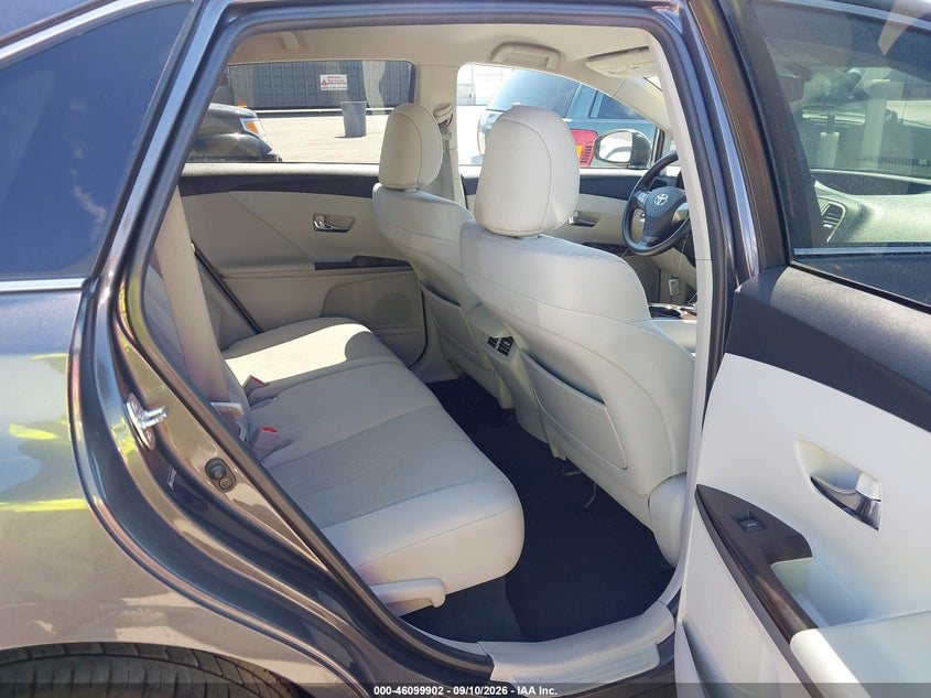 2009 TOYOTA VENZA auction photo 8