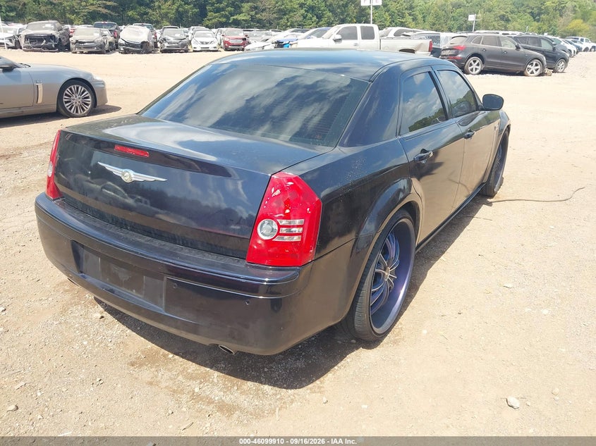 2006 CHRYSLER 300C auction photo 4
