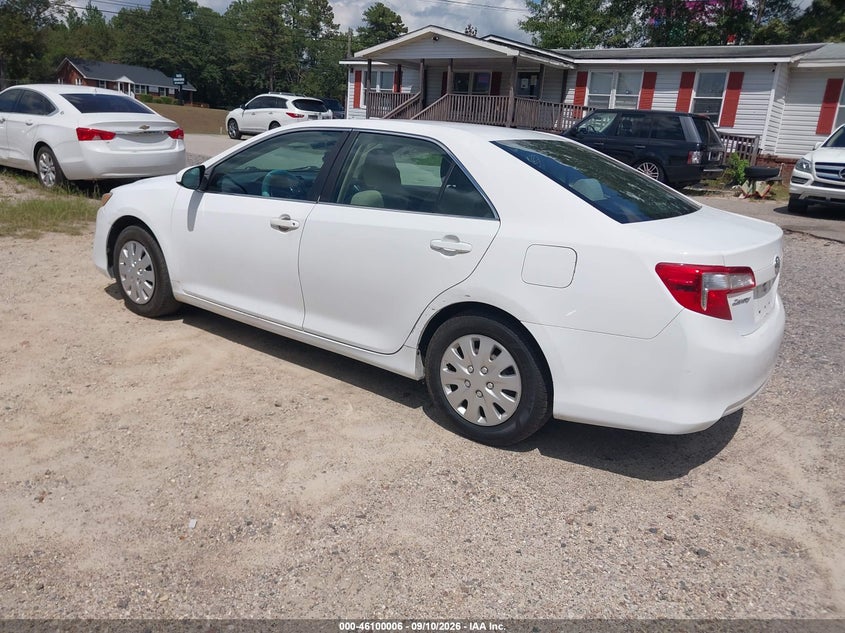 2012 TOYOTA CAMRY auction photo 3