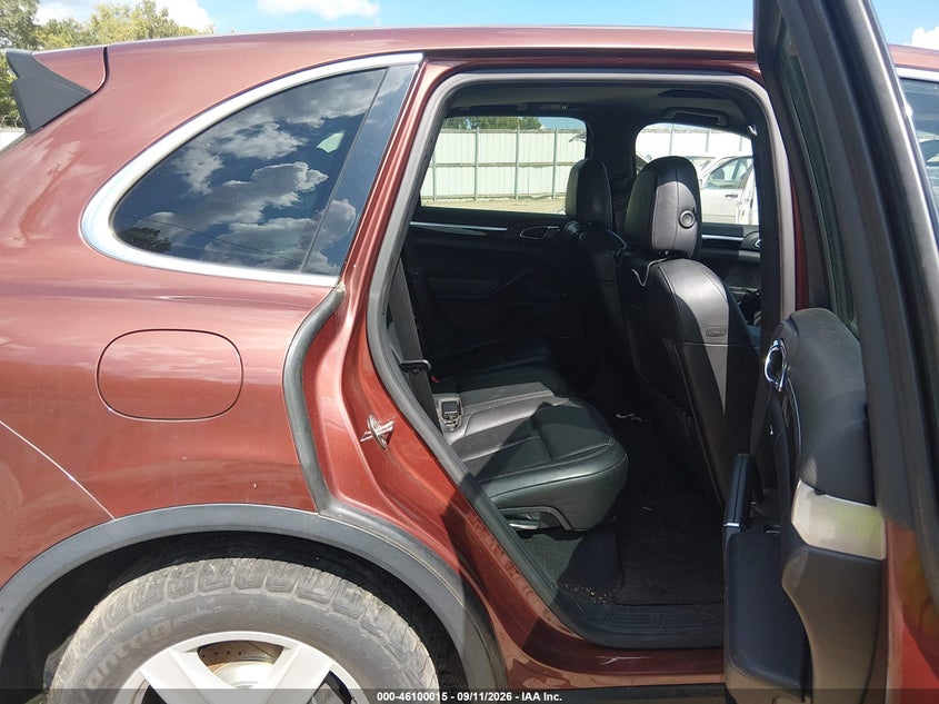 2013 PORSCHE CAYENNE auction photo 8