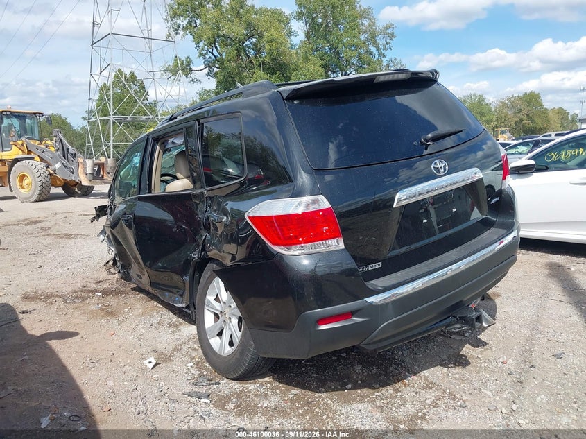 Vin: 5tdbk3eh1ds178327, lot: 46599694, toyota highlander se v6 20133