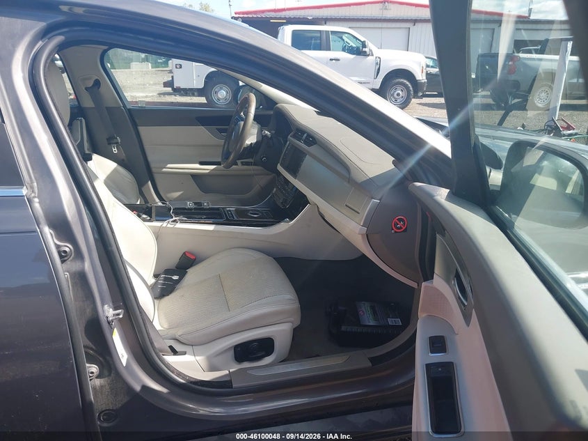 JAGUAR XF 2016 VIN SAJBK4BV7GCY16152
