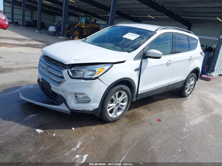 Vin: 1fmcu9gd8jud08814, lot: 46599713, ford escape se 20182