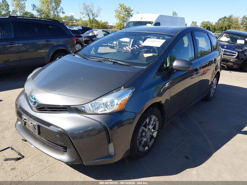 Vin: jtdzn3eu8fj034745, lot: 46599761, toyota prius v three 20152