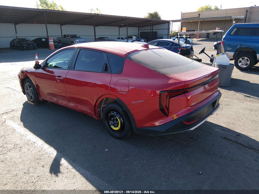 Vin: 3kpft4de7te317011, lot: 46599780, kia k4 lxs 20263