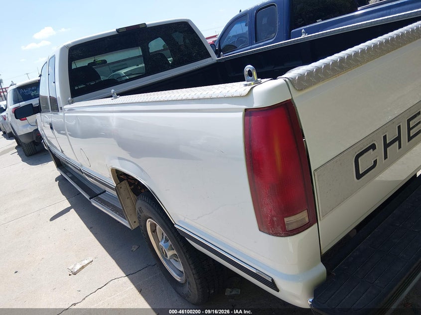 1995 CHEVROLET GMT-400 auction photo 3