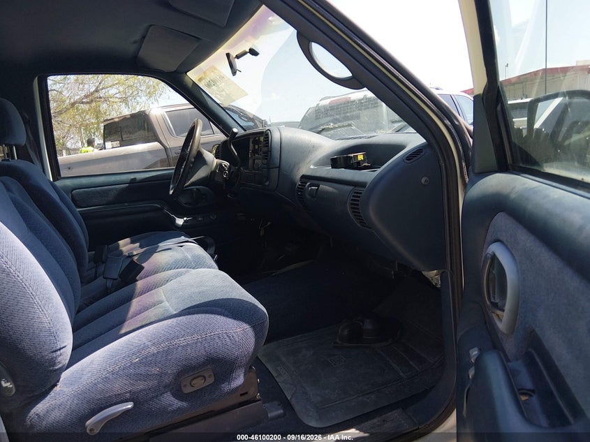 1995 CHEVROLET GMT-400 auction photo 5