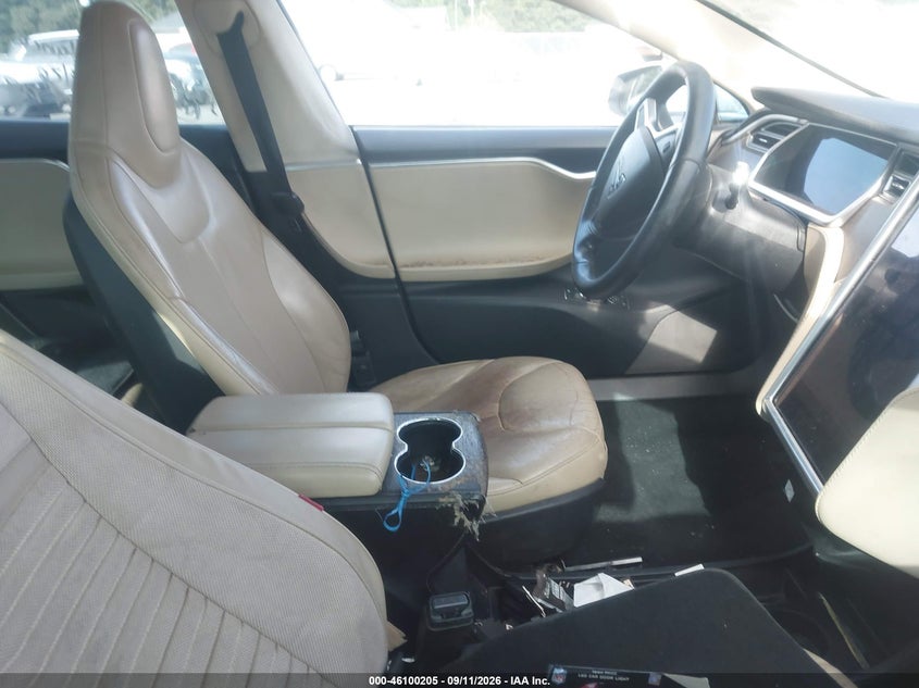 2013 TESLA MODEL S auction photo 5