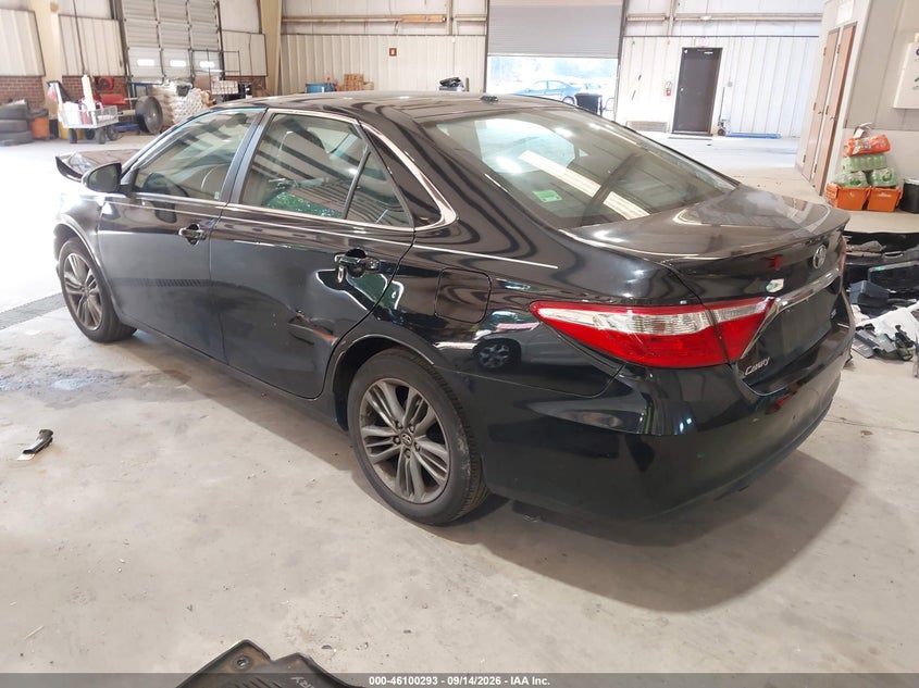 TOYOTA CAMRY - zdjęcie 3