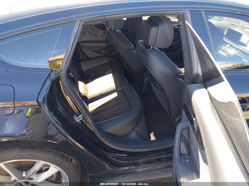 AUDI A5 - zdjęcie 8