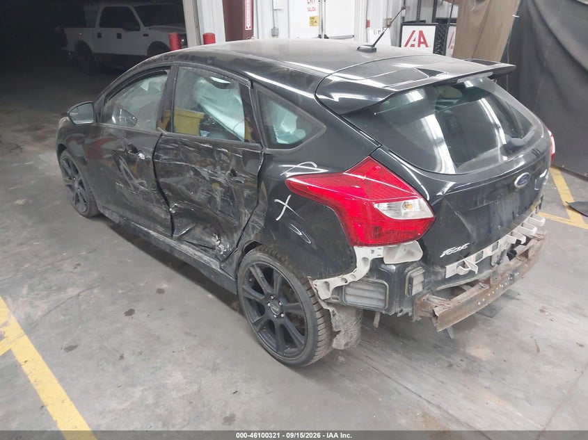 Vin: 1fadp3l92el346359, lot: 46599979, ford focus st 20143