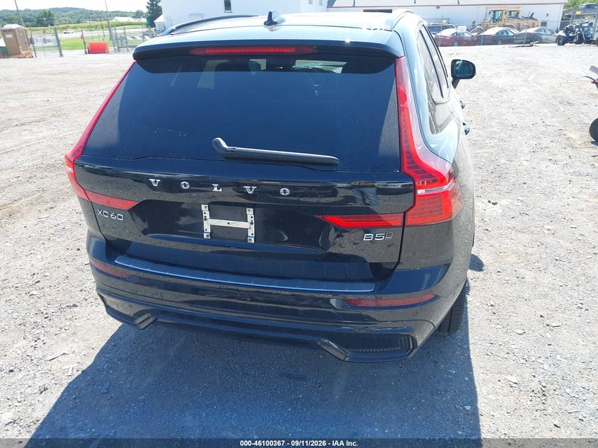 VOLVO XC60 - zdjęcie 16