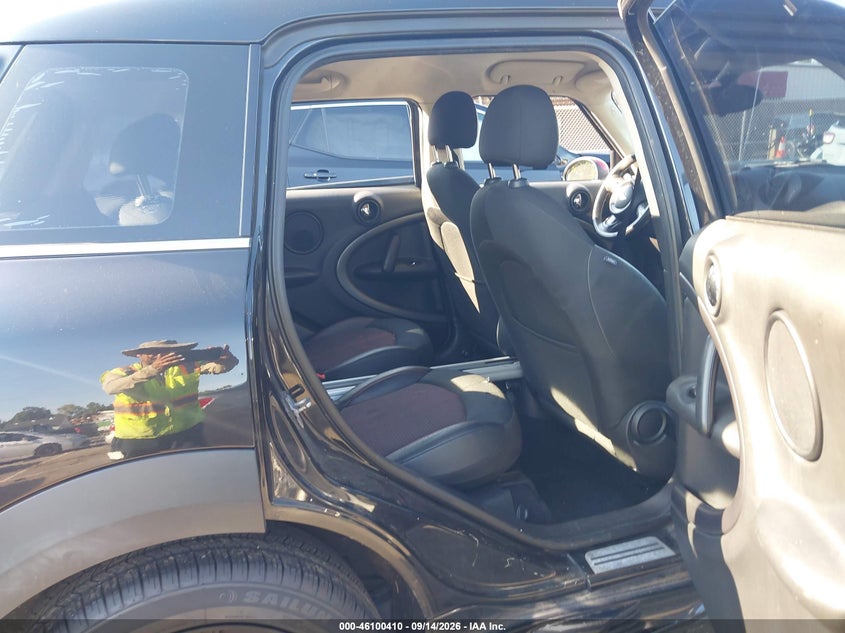 2012 MINI COOPER S COUNTRYMAN · Фото 8