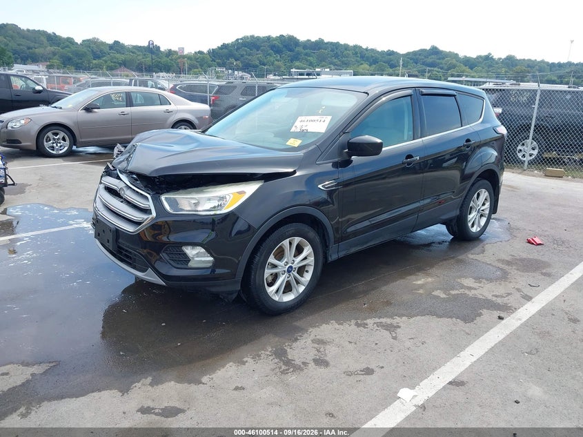 Vin: 1fmcu9gd1hue47435, lot: 46600172, ford escape se 20172