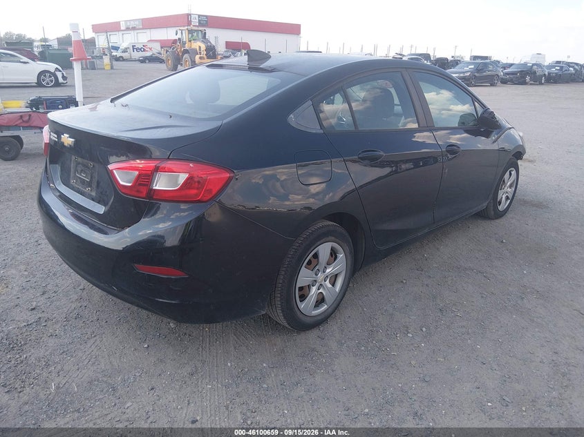 2018 CHEVROLET CRUZE auction photo 4