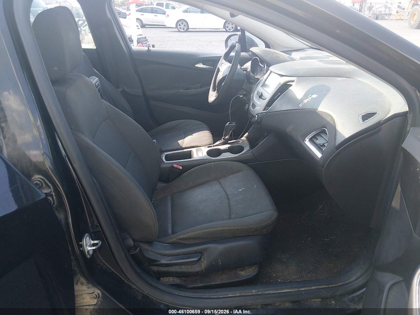2018 CHEVROLET CRUZE auction photo 5