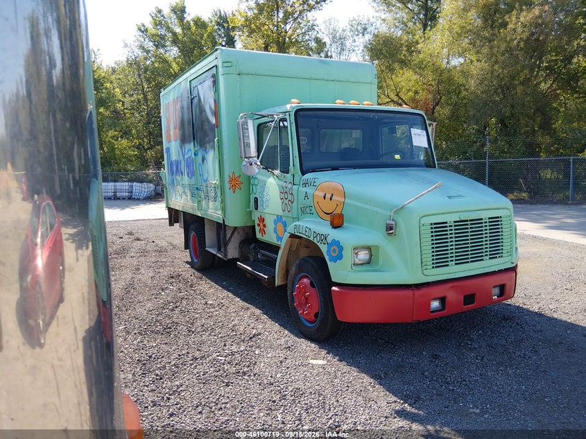 2001 FREIGHTLINER MEDIUM CONVENTIONAL FL60