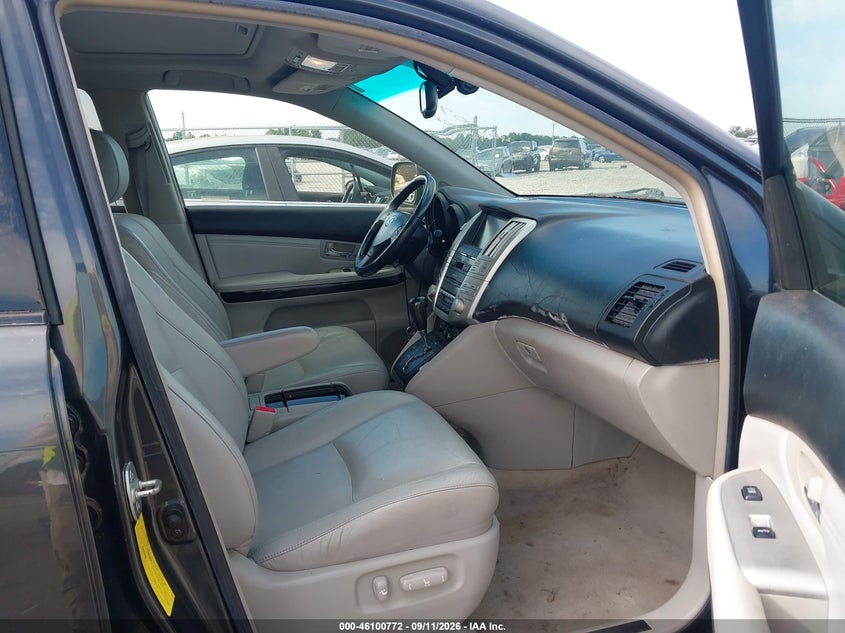 2005 LEXUS RX 330 auction photo 5
