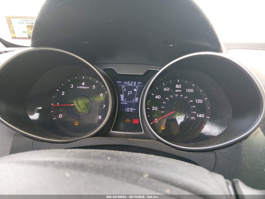 2013 HYUNDAI VELOSTER auction photo 7