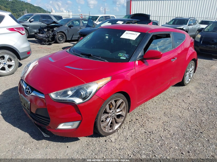 2015 HYUNDAI VELOSTER auction photo 2