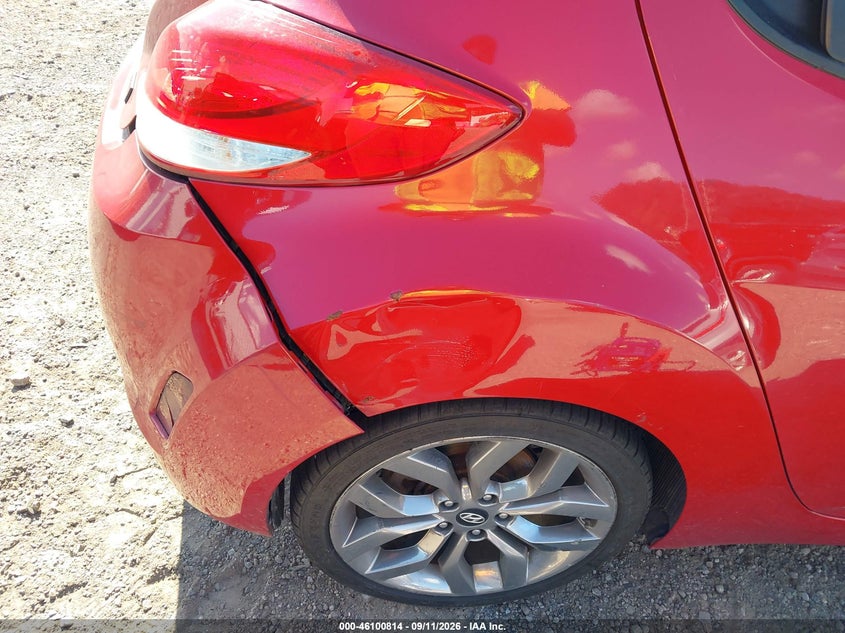 2015 HYUNDAI VELOSTER auction photo 6