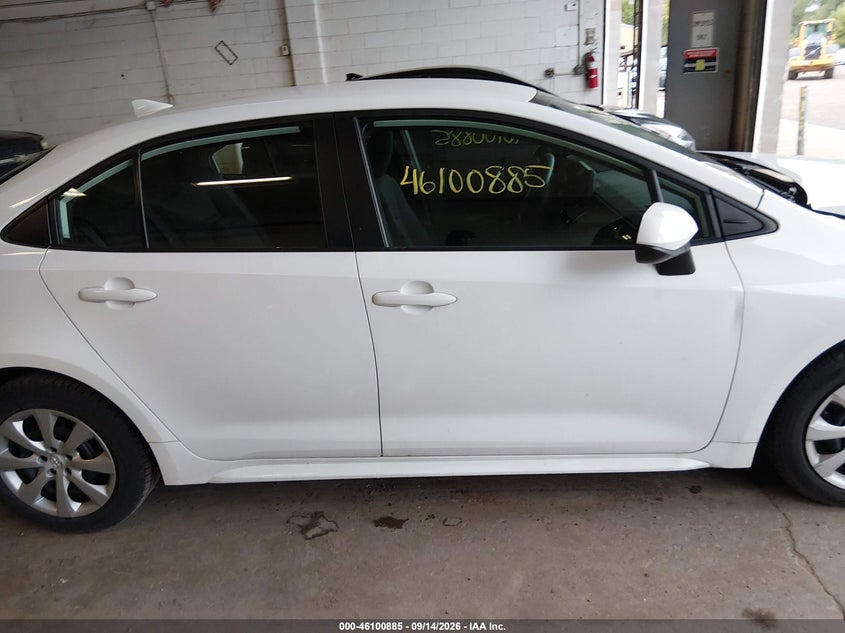 TOYOTA COROLLA - zdjęcie 13