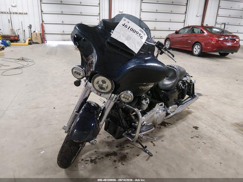 HARLEY-DAVIDSON FLHX 2019