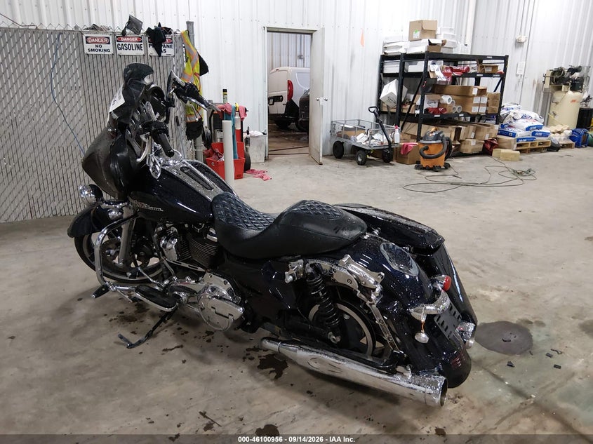 HARLEY-DAVIDSON FLHX 2019