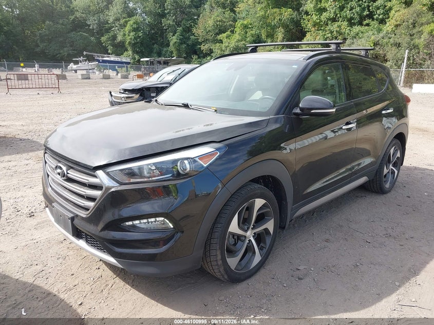 2017 HYUNDAI TUCSON auction photo 2